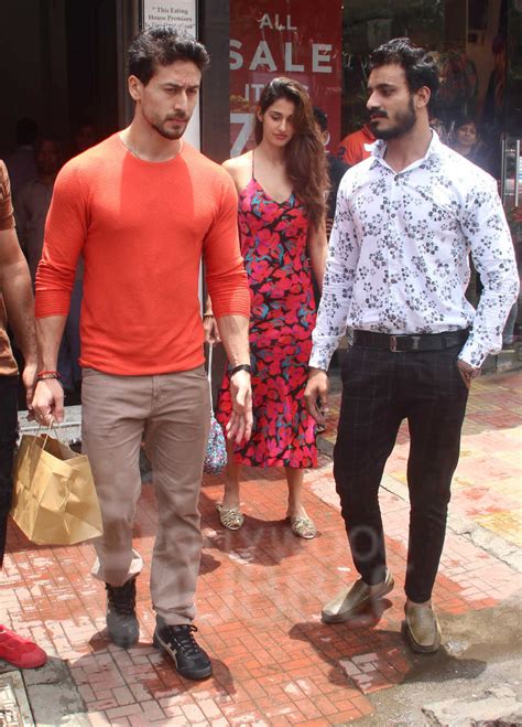 In Pics Tiger Shroff And Disha Patani Spend The Sunday Together