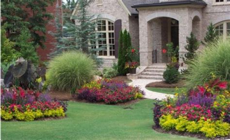 Beautiful Front Yard Flower Beds Ideas 012 Small Front