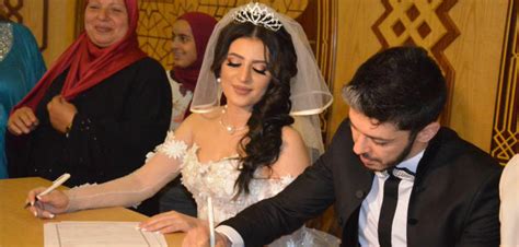 اخبار صدى البلد تعرض لكم لحظة بلحظة اخر اخبار مصر مباشر واهم الاخبار العاجلة ف مصر والعالم. 13 صورة- أفراح أهل الفن في أبريل 2017.. نجوم "مسرح مصر ...