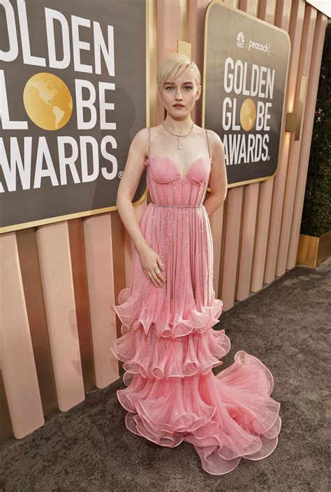 Julia Garner Stuns On The Golden Globes Red Carpet In A Pink Gown With