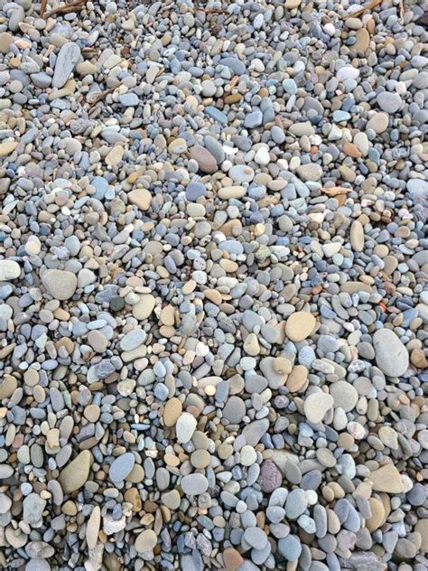 50 Flat Rocks 1 Inch To 2 Inch Flat Stones Cairn Stones Etsy
