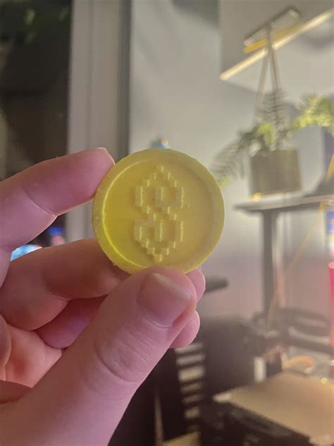 I 3d Printed A Schlatt Coin Today Selling For 13 Stacks Of Diamonds