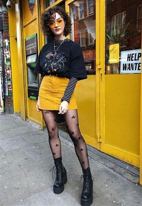 90s Grunge Aesthetic Outfits Female Canvas Bite