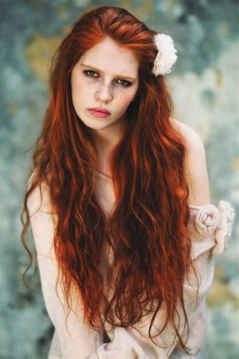 chestnut red hair color deep red hair color chestnut hair dark red hair long hair color