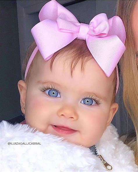 Pin By Mari Rosario On Beautiful Babieschildren Cute Baby Girl