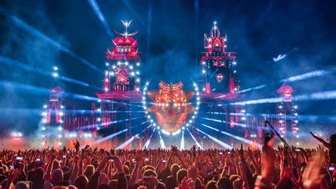 Practice Your Defqon1 Dance Routines With This Helpful Video