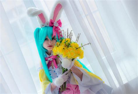 Hatsune Miku Easter Vocaloid Cosplay By Caryucospre On Deviantart