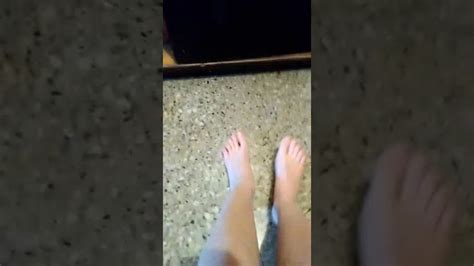 Cracking Toes And Ankles Youtube