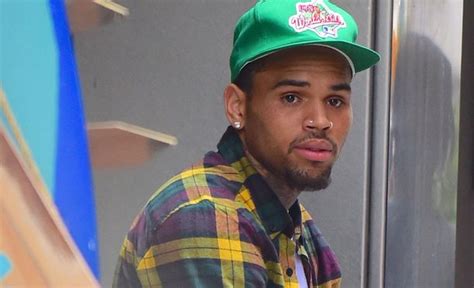 Chris Brownille rajua kritiikkiä uudesta tatuoinnista - häpeää itsekin kuvaa?
