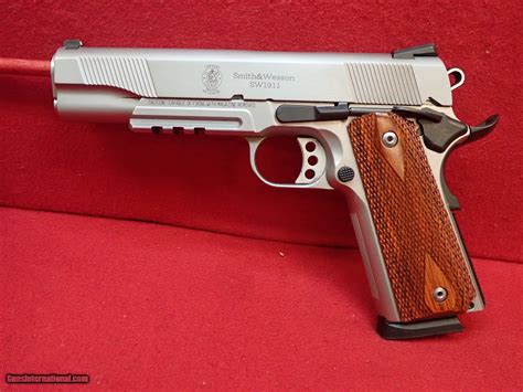 Smith And Wesson Sw1911 45acp 5 Barrel Stainless Steel 1911 Pistol With
