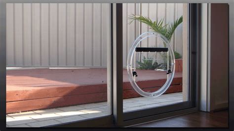 These pet door inserts include the pet door of your choice mounted in our preassembled tempered glass inserts that drop right into your sliding glass patio door frame. Fully automatic pet doors adapted for sliding glass doors ...