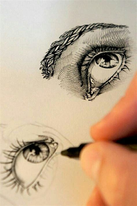 Cross Hatching Is So Effective Drawing Eyes Drawing Sketches Painting