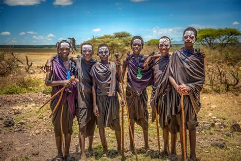 See the incredible photos of remote African tribes captured by a COVID frontline nurse - Lonely ...