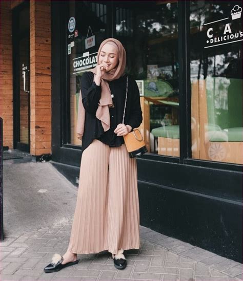 ️ 25 Style Baju Hijab Simple Yang Bisa Anda Pilih