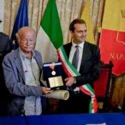 L' 1 giugno del 2018. Gino Paoli da oggi cittadino onorario di Napoli - la ...