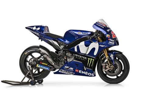 I've come to like the looks of them on the gp bikes, and have a friend who owns a muffler shop. Movistar Yamaha Unveils Colors for 2018 MotoGP Season - Racer X Exhaust