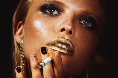 Lips Smoke for Schön Magazine Behance