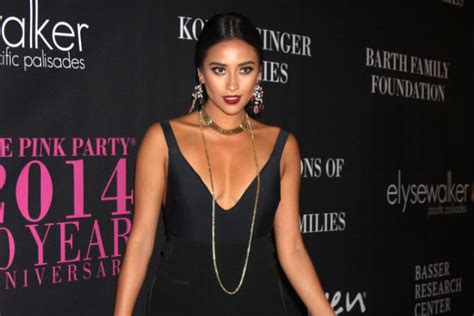 Shay Mitchell Says Her Sexually Cant Be Defined Celeb Zen