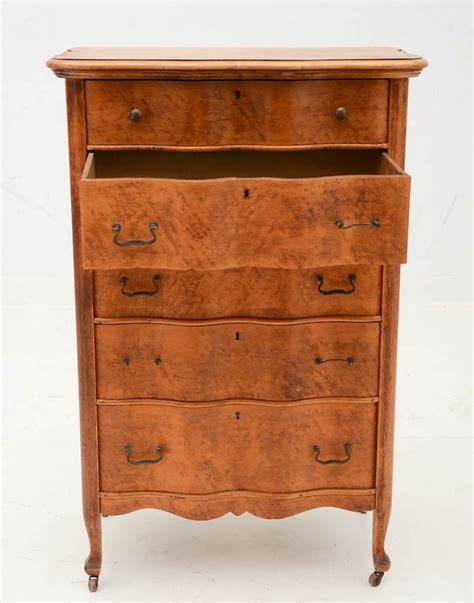Antique Birdseye Maple Dresser Ebth