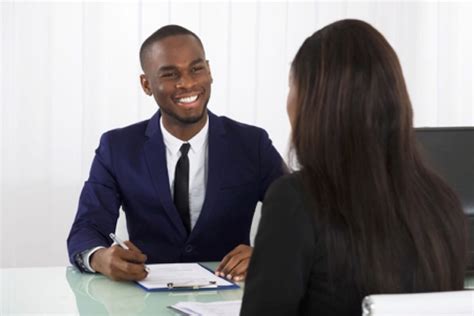 How To Become A Career Counselor