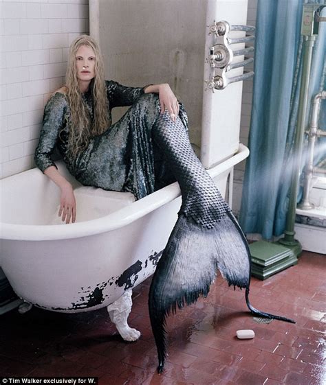 Eat Your Heart Out Daryl Hannah Grey Haired Model Kristen Mcmenamy 47