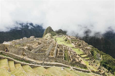 Ein Blick Auf Machu Picchu In Den Wolken Peru Lizenzfreies Stockfoto