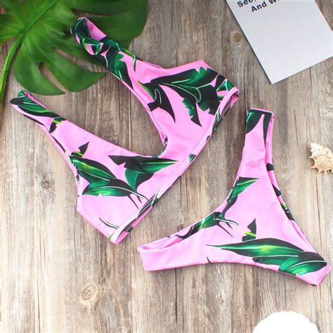 2018 Sexy Bikini Set Swimwear Pink Leaf Printing Swim Suite Trendy High