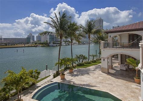 89 Million Waterfront Mediterranean Mansion In Miami Beach Fl