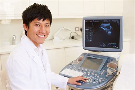 Difference Between An Ultrasound Technician And A Radiologist