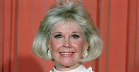 doris day early life net worth height achievements body measurements world celebrity