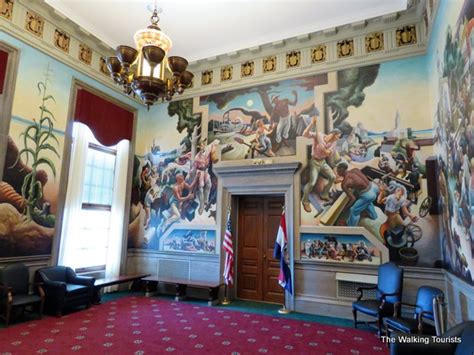 Jefferson City Shows Off Missouris History With State Capitol The