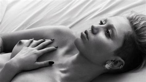 Freethenipple Miley Cyrus Pose Totalement Nue Sur Instagram Lci