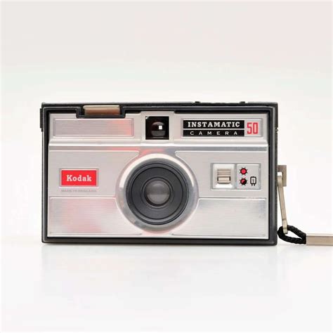 Vintage Compact Camera Kodak Instamatic De Wit Cameras