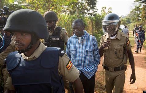 Ugandan Opposition Leader Besigye Arrested Again