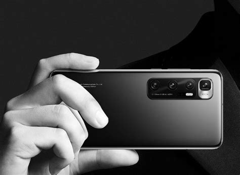 Technical specifications of the xiaomi mi 11 ultra smartphone. Leaker: Das Xiaomi Mi 11 Ultra soll dem Samsung Galaxy S21 ...
