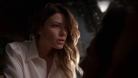 top 10 chloe decker moments from ‘lucifer season 5 part 1 tell tale tv