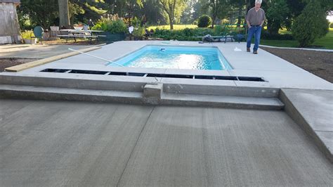Fiberglass Pool Installation Pouring A Concrete Deck Illiana