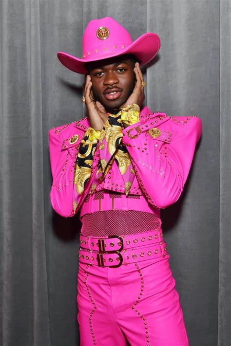 This grammy awards winner is beloved as a talented performer and openly gay lgbtq+ artist. Lil Nas X's Nicki Minaj Halloween Costume Paid Homage To ...