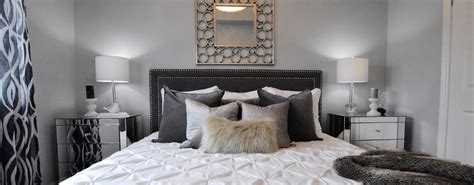 A large master bedroom is certainly nothing to complain about, but it does present some decorating challenges. HopeDesigns.ca Archives - Hope Designs Inc.