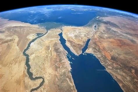 The nile river flows from south to north through eastern africa. Social Studies with Mr. McGinty : Ancient Egypt: The Nile ...