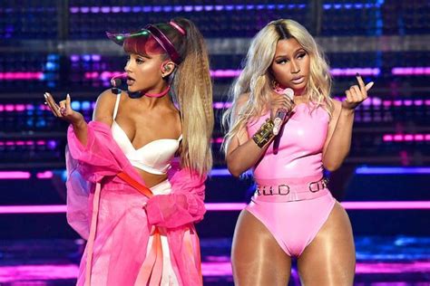 Video Ariana Grande Feat Nicki Minaj Side To Side Hard Rock Fm