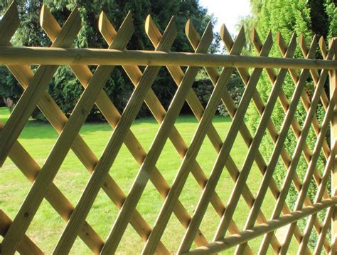 Garden Trellis And Screening Garden Fence Panels And Gates Half Round