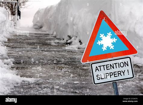 Caution Slipping Hi Res Stock Photography And Images Alamy