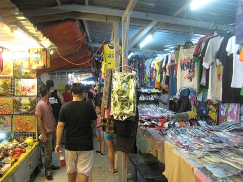 penang night market batu ferringhi night market