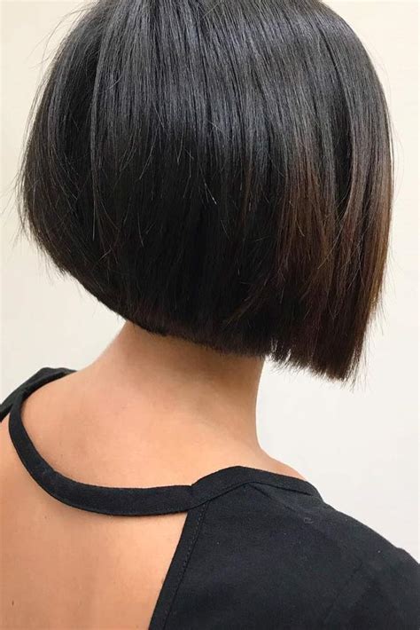 25 Beautiful Short Hairstyles For Thick Hair