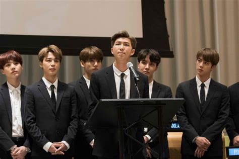 K Pop Stars Bts Speak At The Un Spreading Their Message Of Peace And
