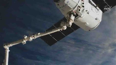 Spacex Dragon Cargo Capsule Arrives At Space Station