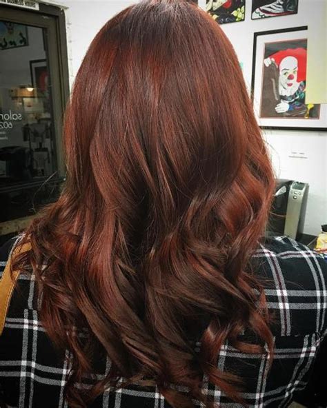 You can sport the hairstyle at any causal as well as formal party too. 60 Auburn Hair Colors to Emphasize Your Individuality