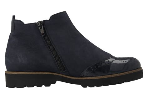 Zoek je nieuwe schoenen die goed matchen met de rest van je garderobe? REMONTE - Damen Chelsea Boots - Blau Schuhe in Übergrößen ...