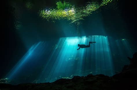 Download Diver Sunbeam Underwater Scuba Diving Sports Hd Wallpaper